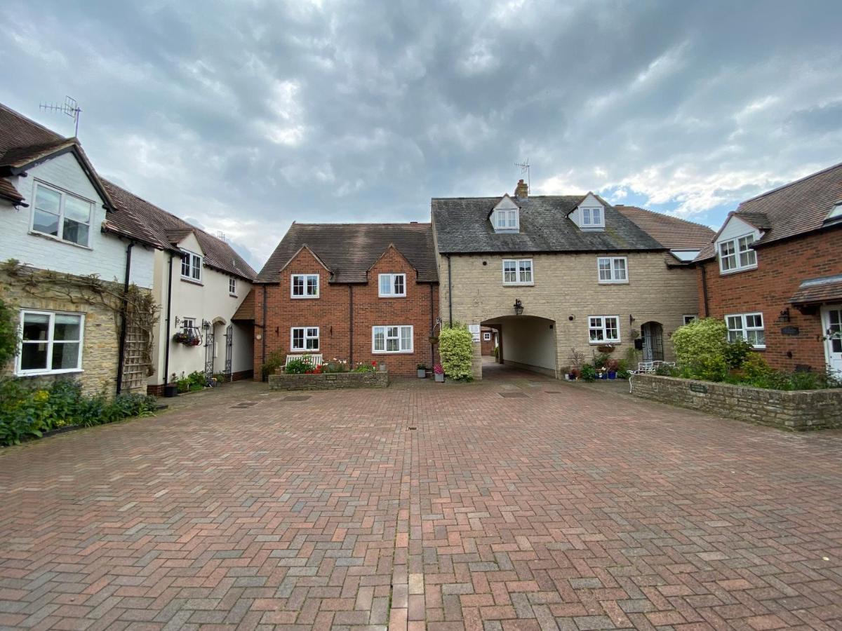 Cottage In Bretforton, North Of Cotswolds Exterior photo
